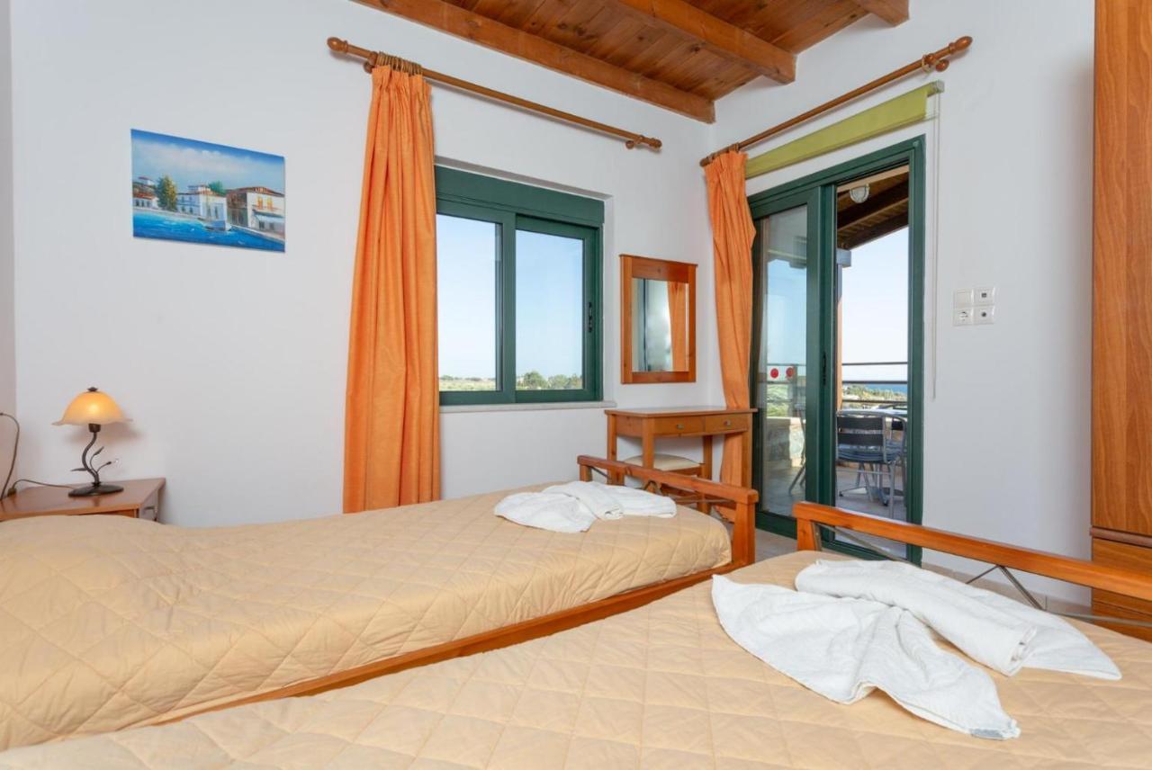 Spiros Beach Villa Frangokastello Eksteriør bilde
